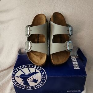 NIB Birkenstock Sz 9 Arizona Big Buckle In Sage